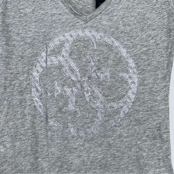NWT Guess Gray T-Shirt with Rhinestones V-Neck Size Medium - Picture 2 of 4